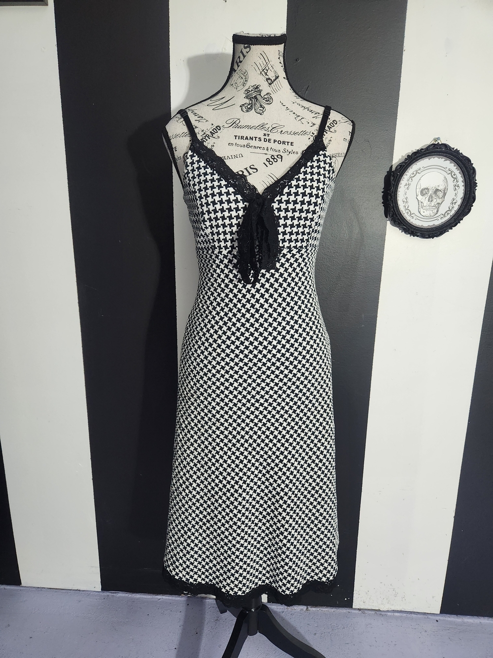 Black & White Houndstooth Midi Slip Dress with Lace Trim